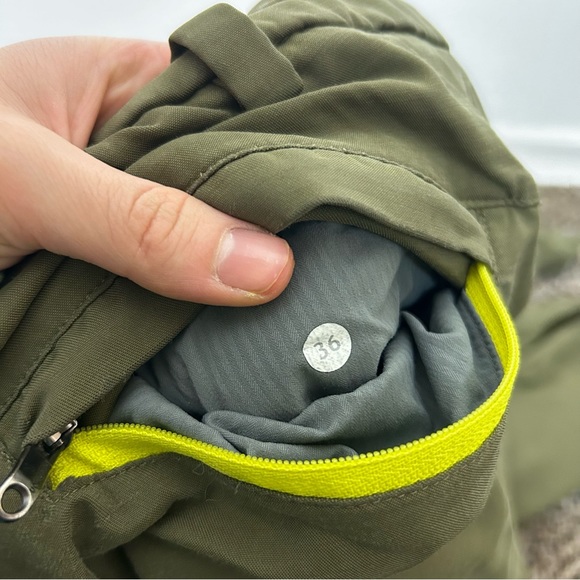 Lululemon ABC Classic Pants Size 36 - Picture 11 of 12